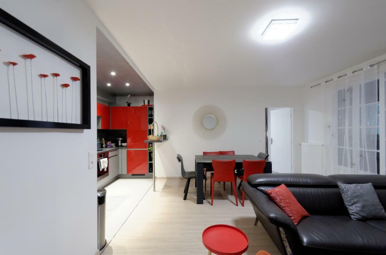 Red-Line Apartment Serris Exterior foto